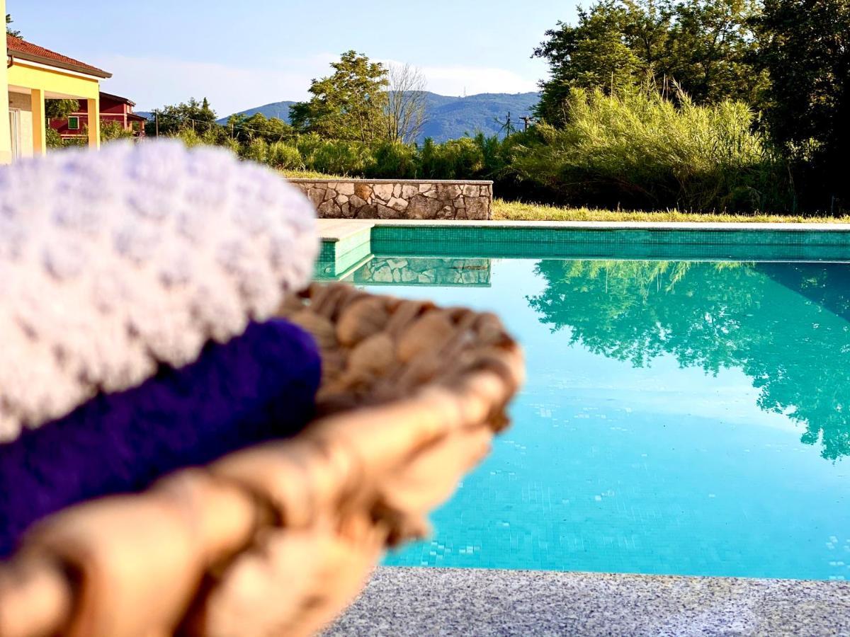Le Village Sarzana Zewnętrze zdjęcie