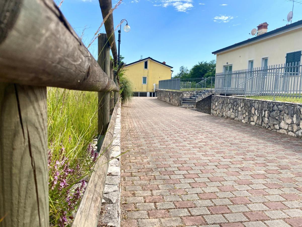 Le Village Sarzana Zewnętrze zdjęcie